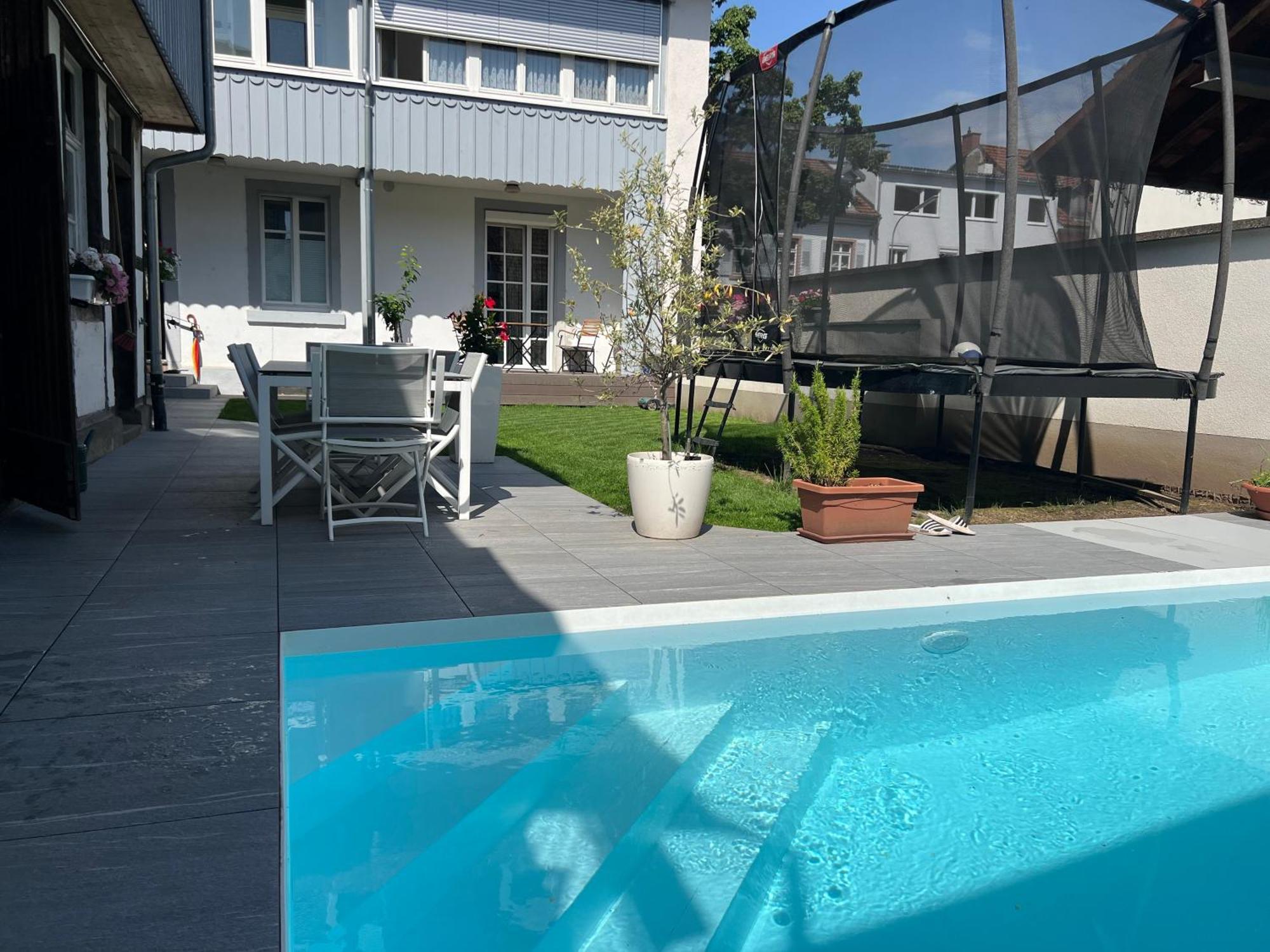 Citydreams Mit Altbauflair Die Premiumunterkunft In Loerrach Bei Basel Kültér fotó